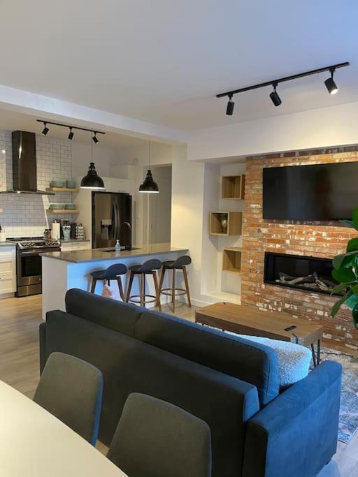871 Shefford Suite 207 3Chambres Bromont Bagian luar foto